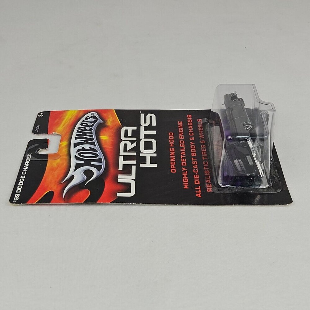 Hot Wheels 2005 ERROR "Wrong Car In Package" Ultra Hots -RARE- MINT COND (K213)‎ - Picture 9 of 10